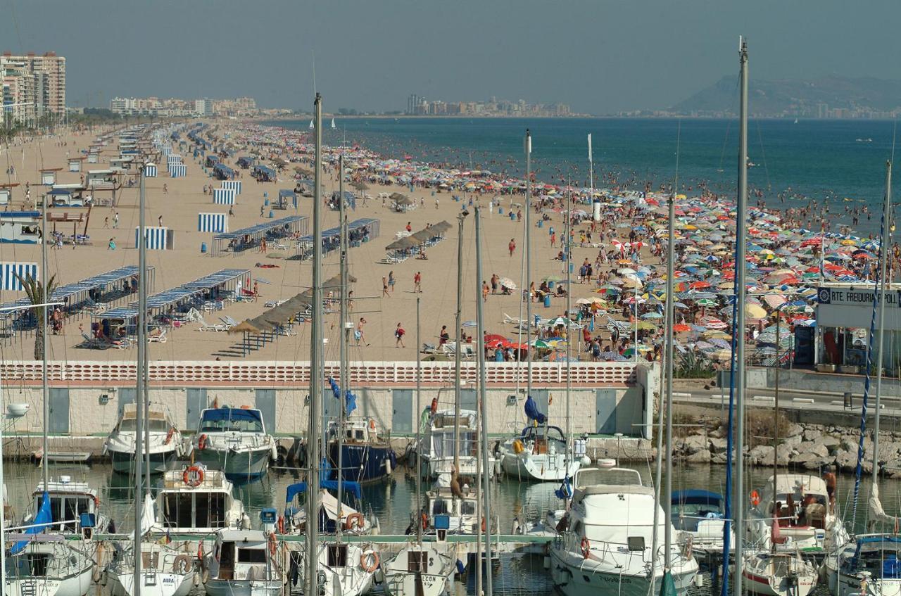 Capri Gandia Primera Linea - Alquiler Solo Familias Playa de Gandia Екстер'єр фото